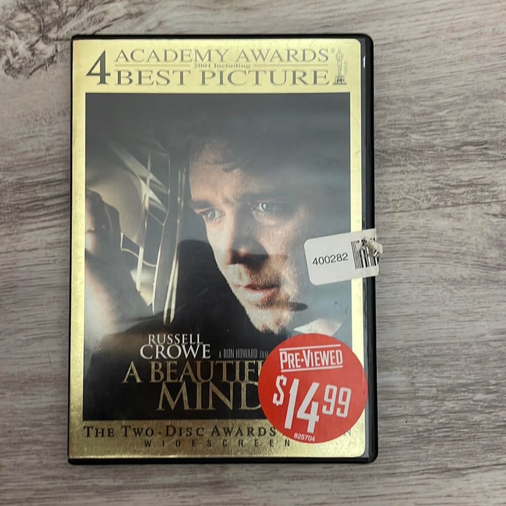Universal Pictures A Beautiful Mind Movie DVD 2002 Biography Drama Russel Crowe